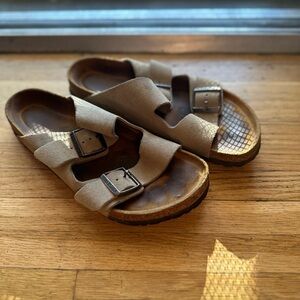 Birkenstock Arizona Suede, size 40
